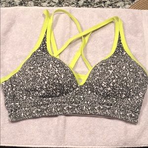 Victoria’s Secret PINK Sports Bra